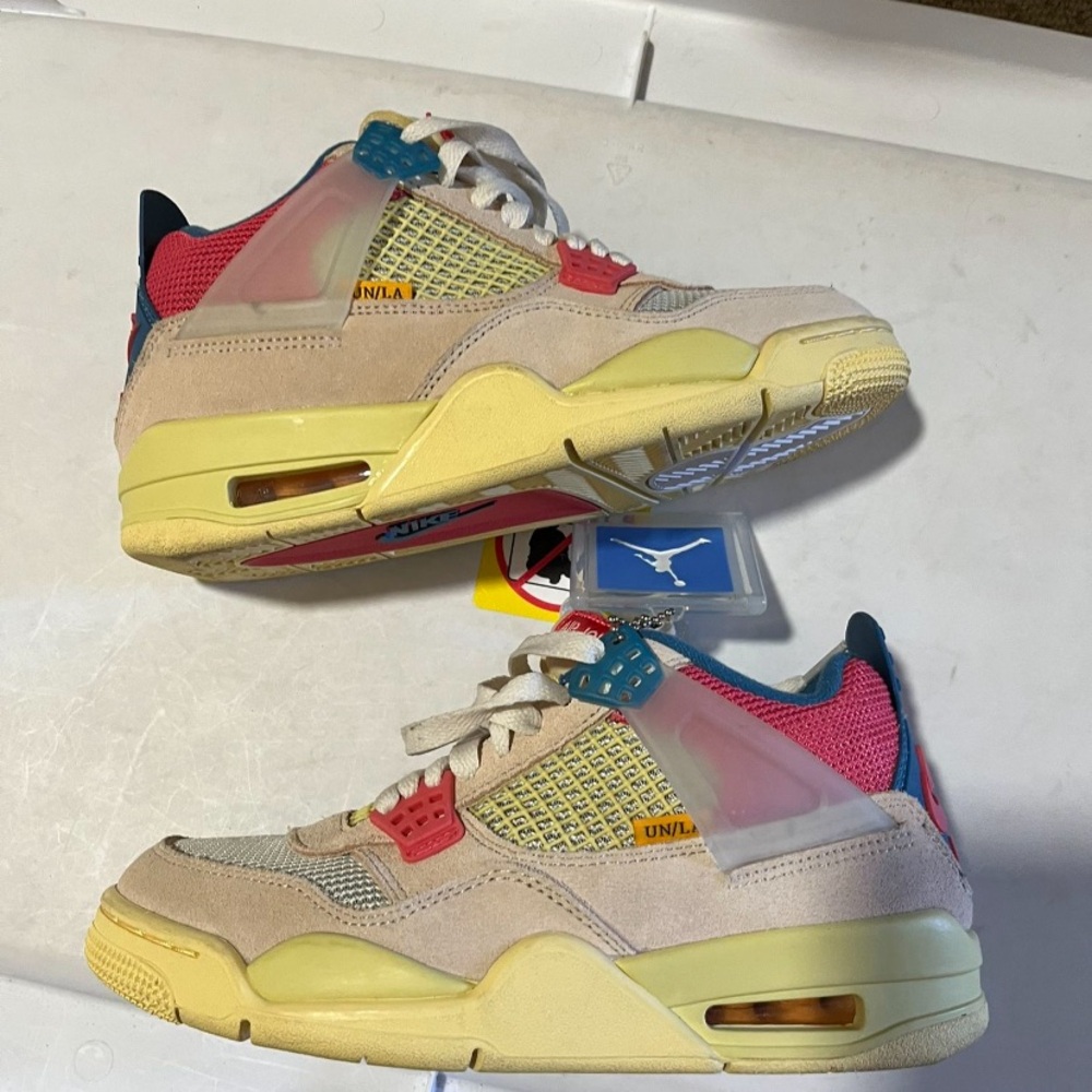 - Jordan 4 Union guava ice